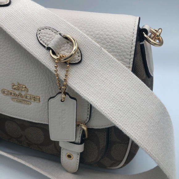 Coach Signature Lucy bag - Picture 6 of 8